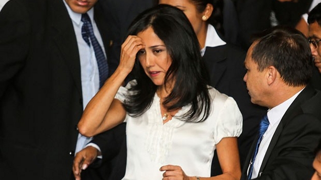 Comisión recomendó investigar a esposa de Humala por lavado de activos