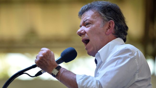 Santos está dispuesto a reunirse con Maduro, pero con condiciones