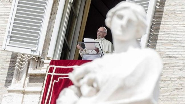 Papa pidió a Venezuela y Colombia superar sus diferencias con solidaridad