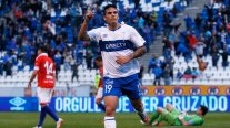 U. Católica batió a U. La Calera y volvió al triunfo en el Torneo de Apertura