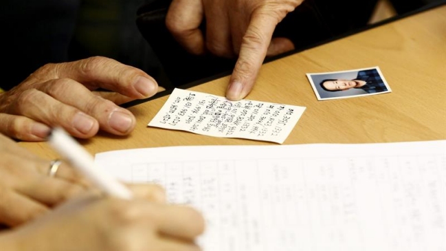 Familias separadas de las dos Coreas se reunirán en octubre