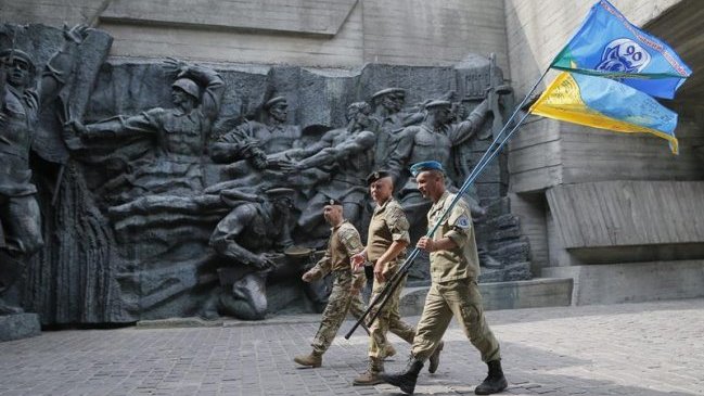 Ucrania y separatistas prorrusos reanudan negociaciones en Minsk