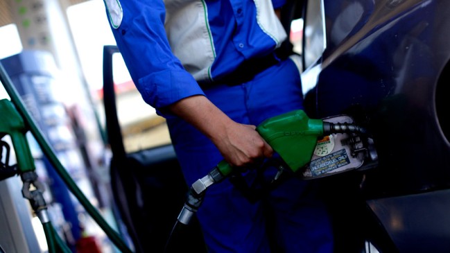 ENAP anunció baja en los precios de las bencinas este jueves