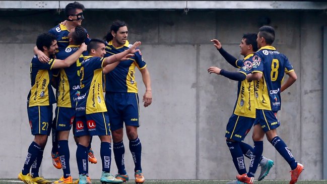 Barnechea goleó a La Serena en la sexta fecha de la Primera B