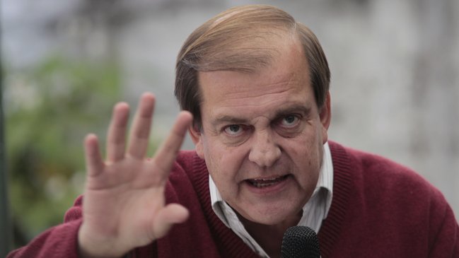 Francisco Vidal: Reforma constitucional debe postergarse a próximo Gobierno