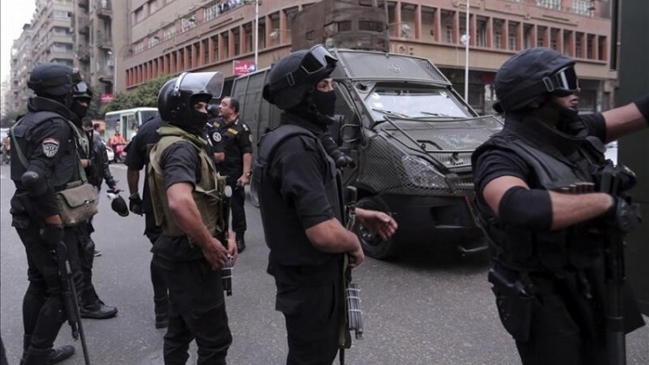 Cancillería indaga si hay víctimas chilenas en ataque a turistas en Egipto