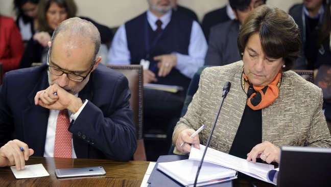 Comisión de Hacienda rechazó bono de incentivo al retiro docente