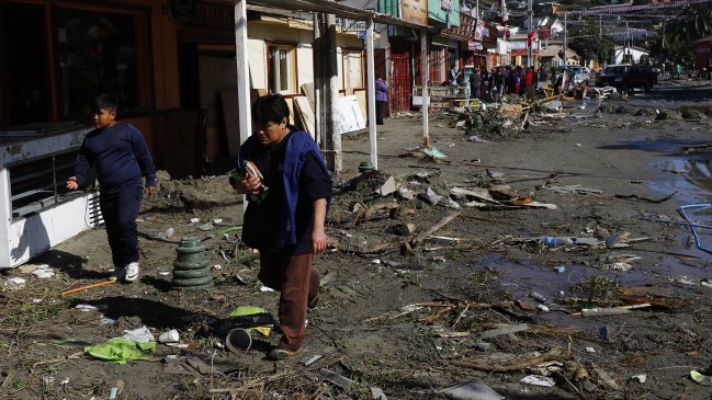Alcalde de Los Vilos denunció robos a viviendas en medio del tsunami