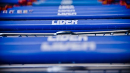 Lider iniciará investigación por cierre de cortinas metálicas durante terremoto