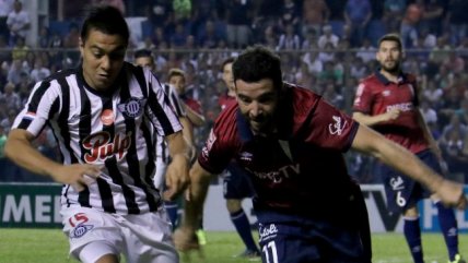 La UC se despidió de la Copa Sudamericana tras caer con Libertad