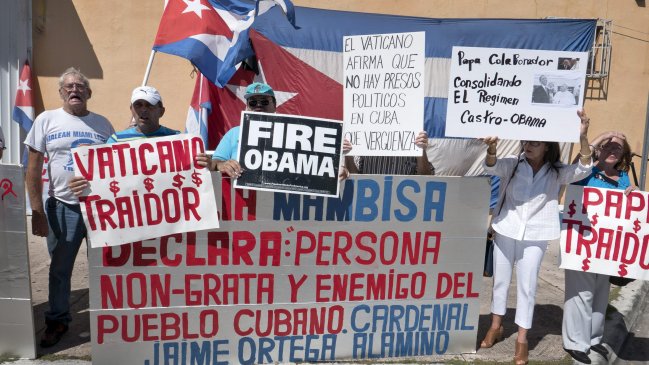 Exiliados cubanos en Miami rechazaron visita del 