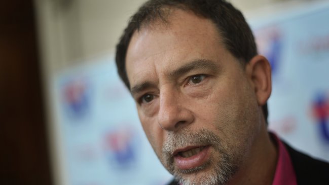 Diputados insistirán en citación a Girardi por relación con caso Caval