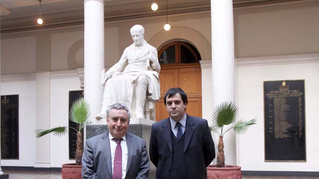 Centro de Extensión Artística y Cultural de la Universidad de Chile designó a su nuevo director