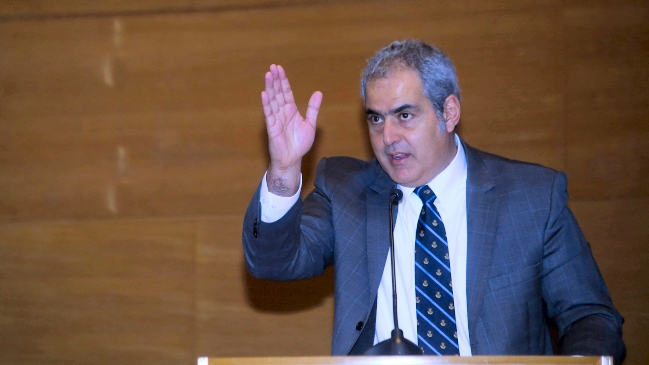 Chahuán: Hay que darle la oportunidad al fiscal Guzmán de informar lo ocurrido