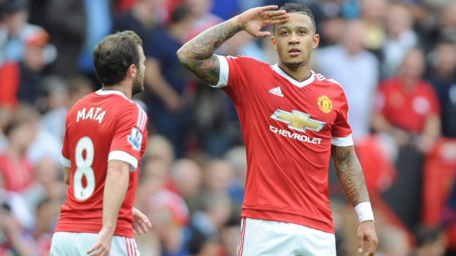 Manchester United derrotó a Sunderland y le quitó la punta de la Premier a M. City