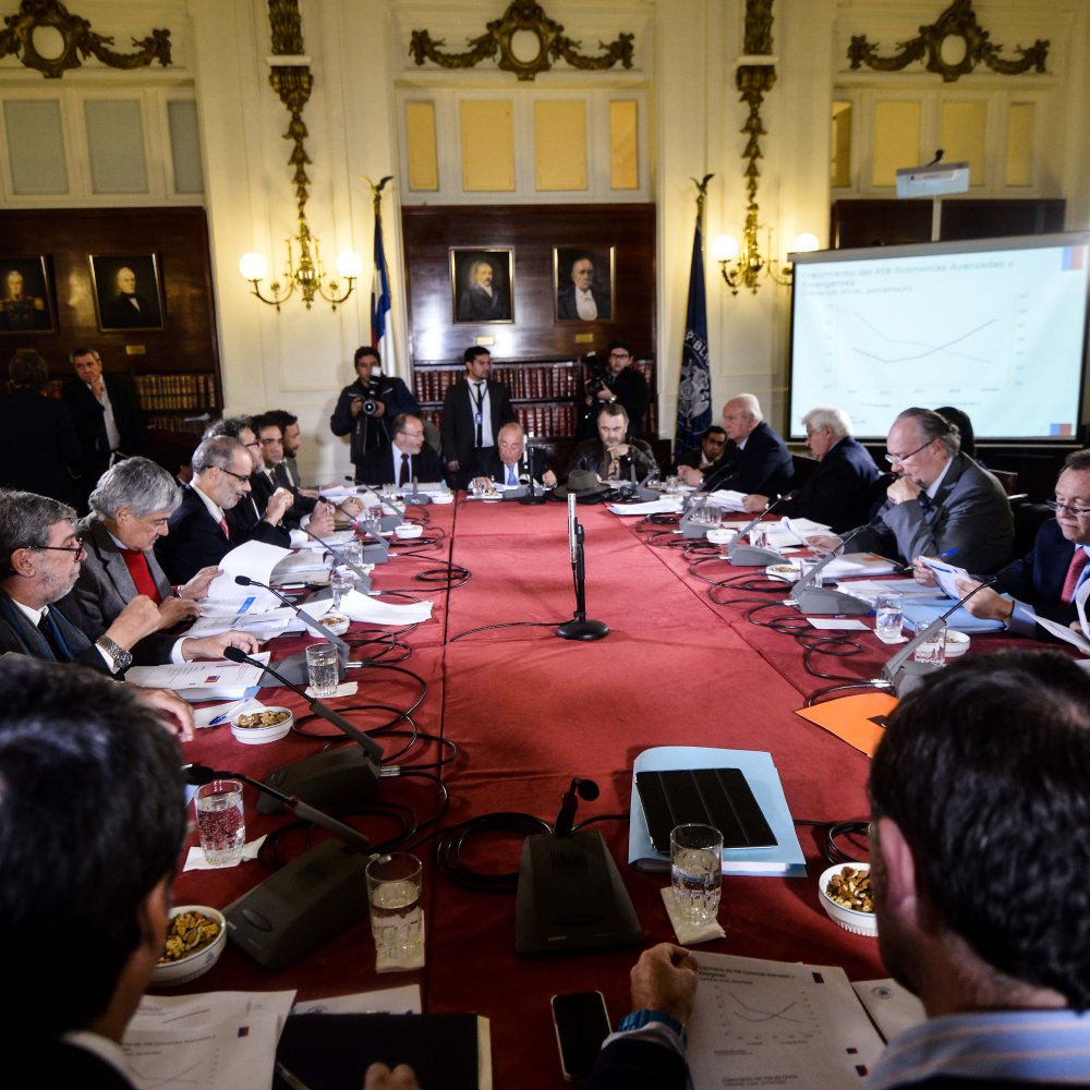 Presupuesto: Oficialismo blinda prioridades y oposición pide 