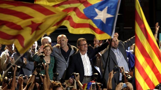 Independentistas logran mayoría en las elecciones catalanas