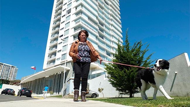 Mujer denunció a médico por 
