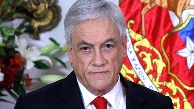 Ex ministro descartó que Piñera supiera sobre eventuales aportes irregulares a su campaña