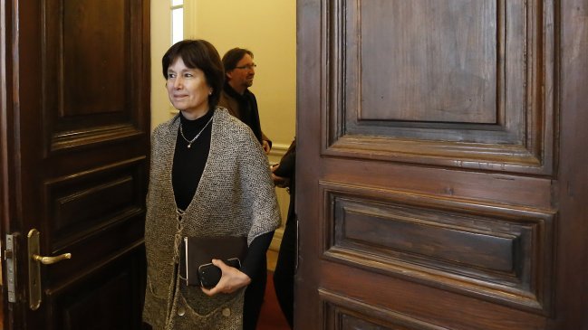 Este miércoles se realizará interpelación a ministra de Salud
