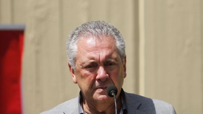 Pedro Sabat se despidió de vecinos de Ñuñoa