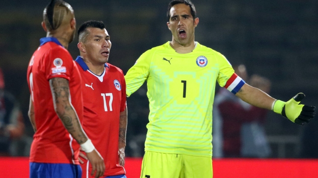 Medio italiano: Cinco chilenos son los candidatos al Balón de Oro