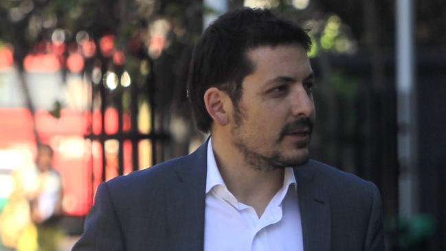 Revolución Democrática no descarta recurrir al Tricel para utilizar su nombre como partido