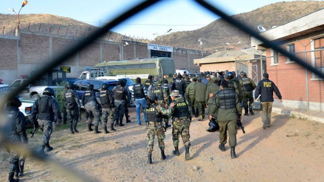 Dos chilenos se fugaron de una cárcel boliviana