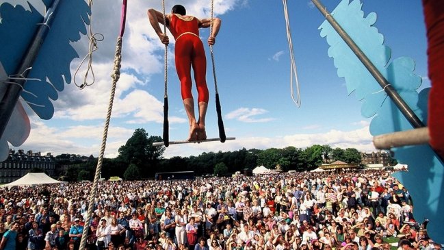 Directora del Festival Fringe de Edimburgo busca talentos chilenos