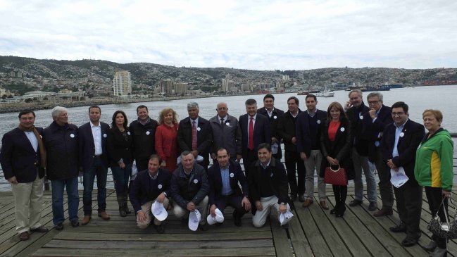 Alcaldes crearon nuevo referente de oposición de cara a elecciones municipales