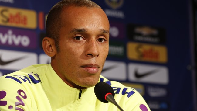 Defensor brasileño: Somos Brasil y venimos a buscar la victoria