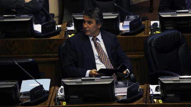 Senador Fulvio Rossi se inhabilitó para votar por el próximo fiscal nacional