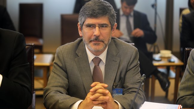 Votación de contralor: Senadores independientes continúan indecisos