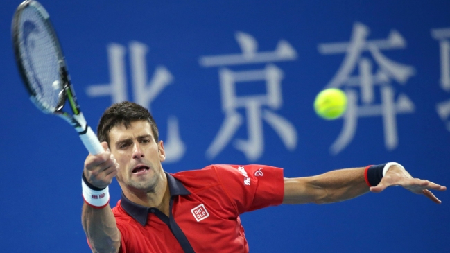 Novak Djokovic arrolló a Martin Klizan en el Masters 1.000 de Shanghai