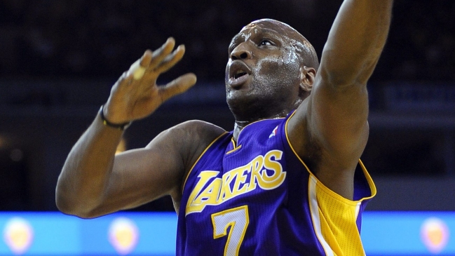 Ex jugador de la NBA sigue internado tras ser encontrado inconsciente