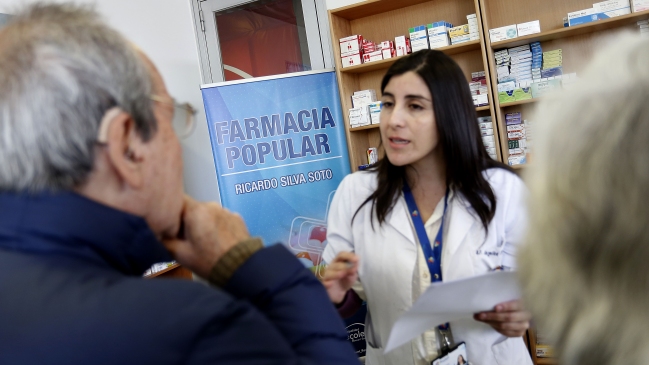 Farmacias independientes acusan que iniciativa en Recoleta afectará el mercado