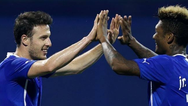 Junior Fernandes y Angelo Henríquez anotaron en goleada de Dinamo Zagreb