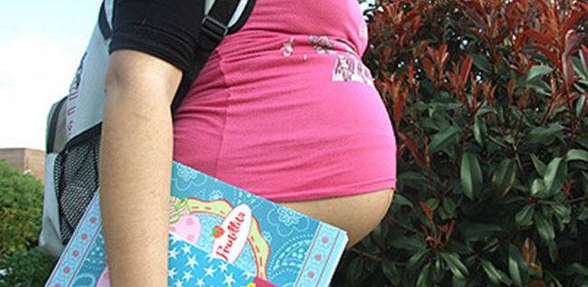 Niña uruguaya violada a los once años dio a luz este viernes