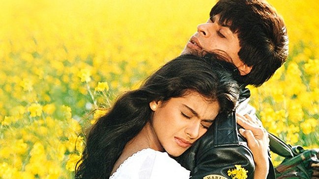 La curiosa historia de la cinta india que lleva 20 años en cartelera