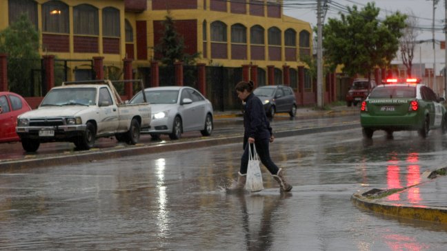 Onemi declaró alerta amarilla en tres regiones del norte por sistema frontal