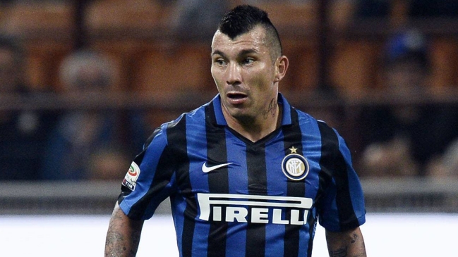 Roberto Mancini: En mi equipo quiero a 24 Medel y un Messi