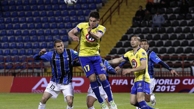 Zaguero de U. de Concepción y el liderato: Hay que saber manejarlo