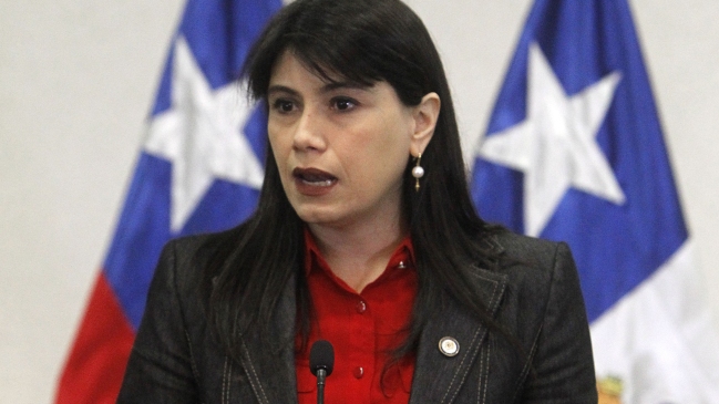 Ministra Blanco: Exposición de Jorge Abbott convenció a senadores