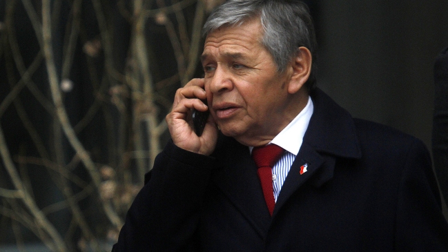 Caso Basura: Tribunal aceptó justificación de Luis Plaza por incumplimiento de firma semanal