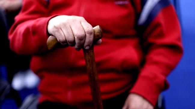 Sernac denunciará a 26 casas para adultos mayores