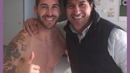 Iván Zamorano visitó la práctica de Real Madrid y se fotografió con Sergio Ramos