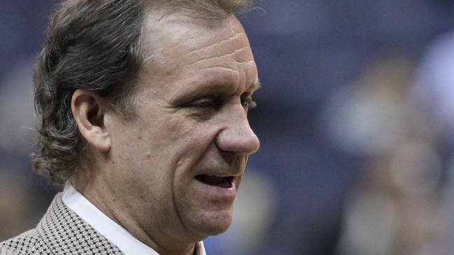 Flip Saunders perdió la batalla contra el cáncer y murió a los 60 años