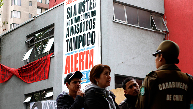 Cómo se radicalizó el paro del Registro Civil