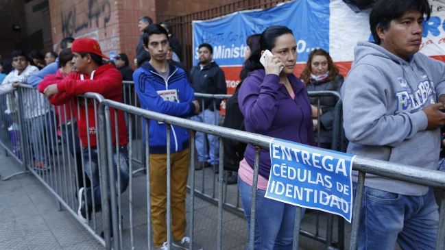 Subsecretario por paro del Registro Civil: No se puede dialogar con una pistola en el pecho