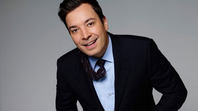 Jimmy Fallon volvió a lesionarse una mano tras accidente